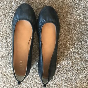 ANA black flats